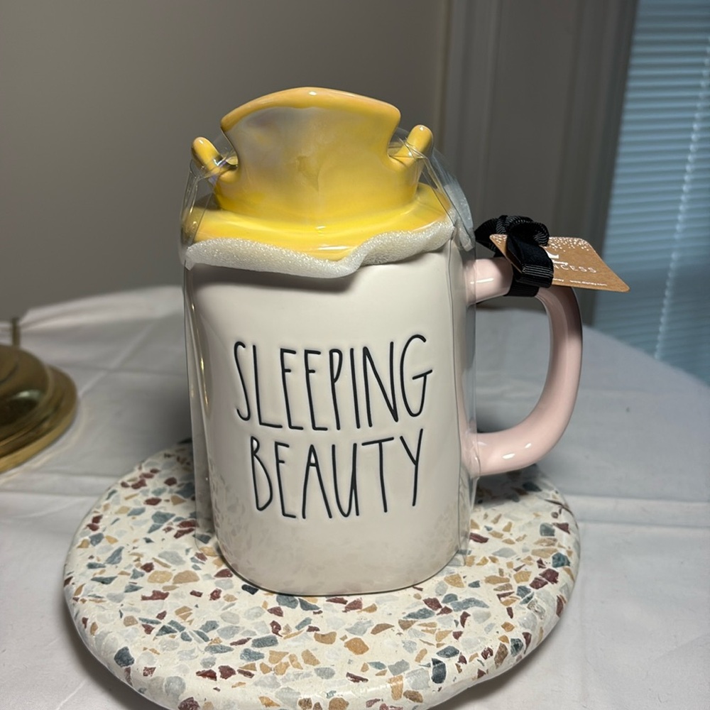 Rae Dunn Sleeping Beauty coffee/tea mug with crown topper